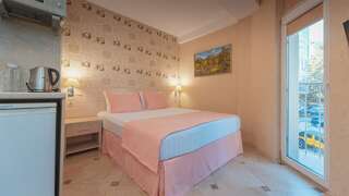 Гостиница «Эстет» Сочи Комфорт с балконом-3