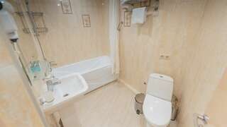 Гостиница «Эстет» Сочи Премиум Двухкомнатный-17