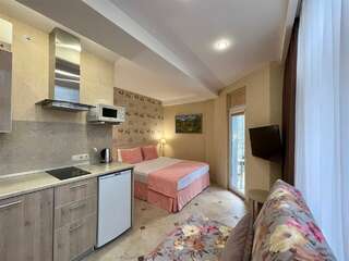 Гостиница «Эстет» Сочи Комфорт с балконом-1