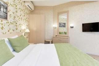 Гостиница «Эстет» Сочи Премиум Двухкомнатный-11